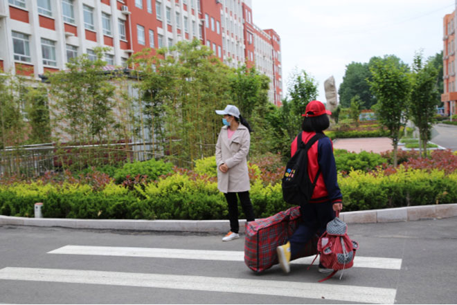 陌上花开春光“新”，“桥”见未来少年归563.jpg