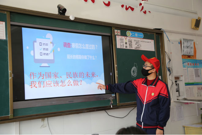 陌上花开春光“新”，“桥”见未来少年归893.jpg