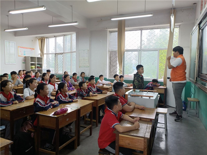 图二 (1)_副本.jpg
