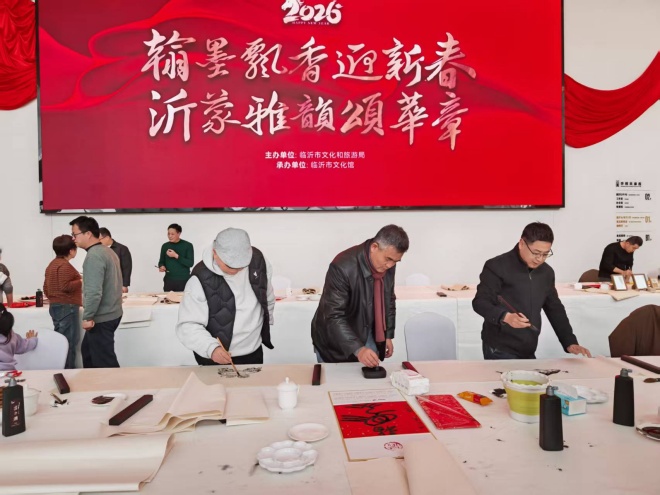 强基工程”——“我们的中国梦·文化进万家”“赏年画·过大年”文化惠民活动在李翔美术馆喜庆开展